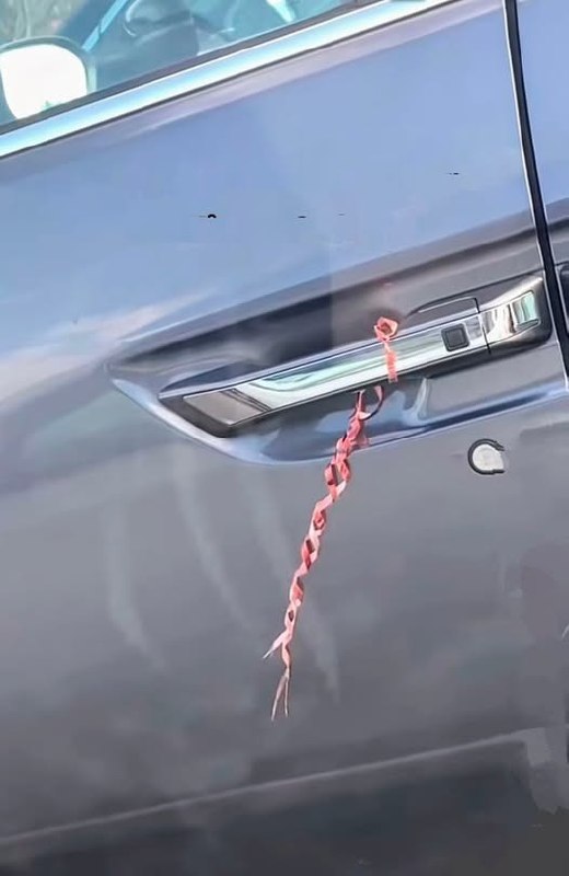 If You Spot a String Tied To Your Car Handle, There’s No Need to Worry If You Spot a String Tied To Your Car Handle, There’s No Need to Worry