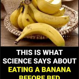 THIS IS WHAT SCIENCE SAYS ABOUT EATING A BANANA BEFORE BED