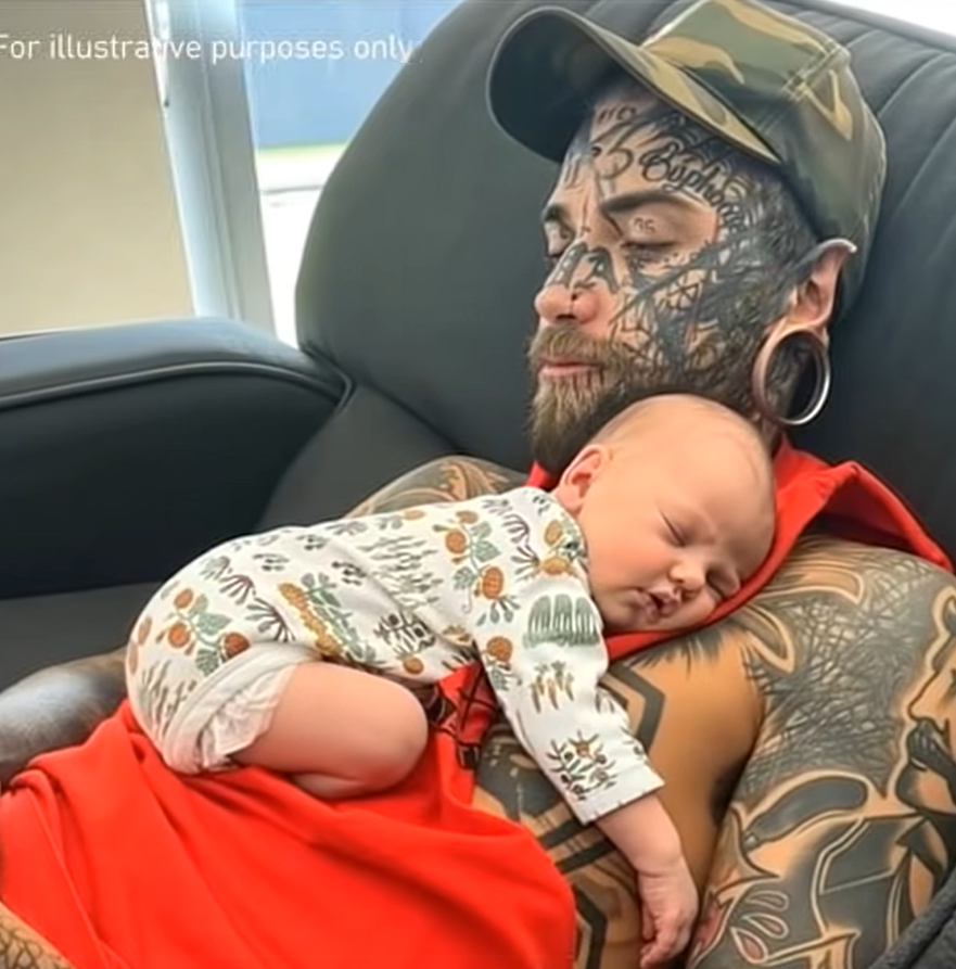 24-Year-Old Dad with Over 200 Tattoos Decides to Remove Them All