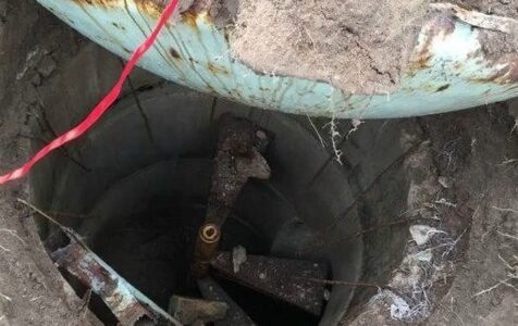 Man Digging In His Backyard Makes Discovery