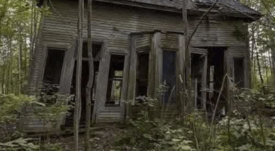 This old house was built way back in 1889