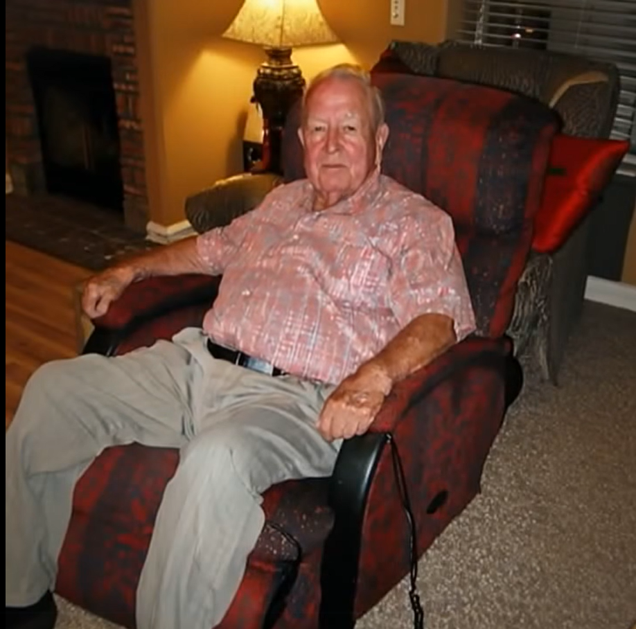 My Grandpa Left 0K to His Worst Enemy — The Truth Shook Our Family