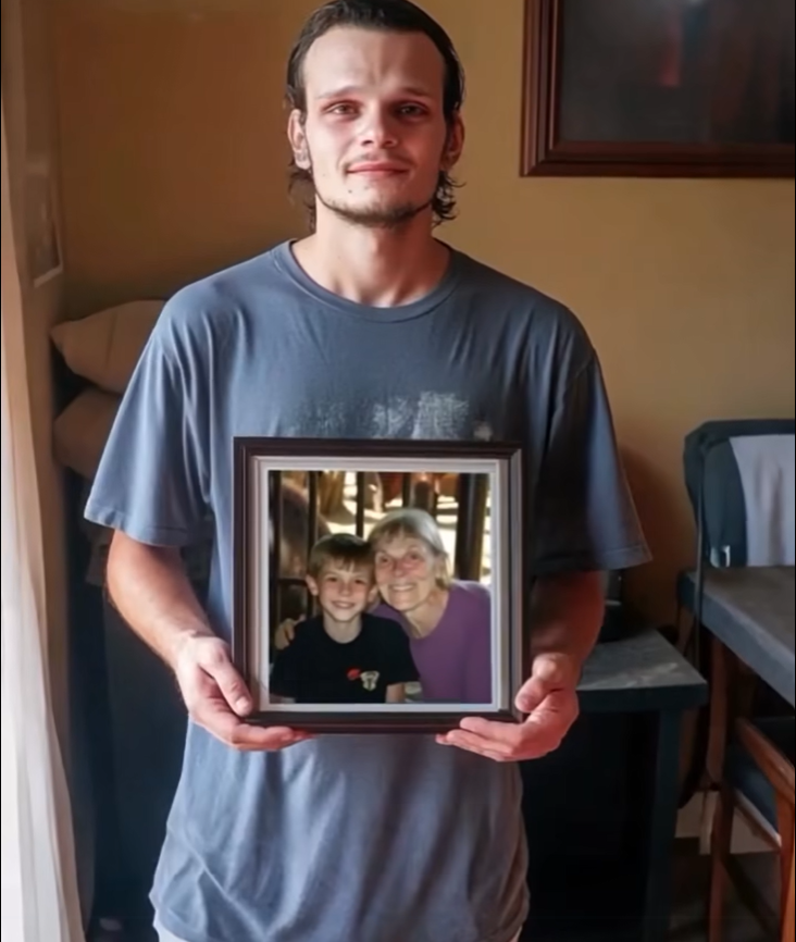 They Got the Inheritance, I Got a Picture — Turns Out, Grandma Knew Exactly What She Was Doing