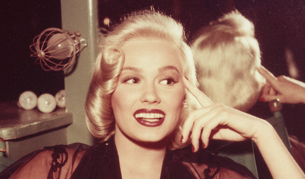 A 1950s star who stepped away from fame to raise her child, she’s now 94 and continues to show that age is just a number