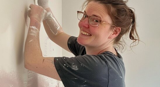 I Paid to Renovate Our Family’s Lake House — Then My Mom Gave It to My Sister