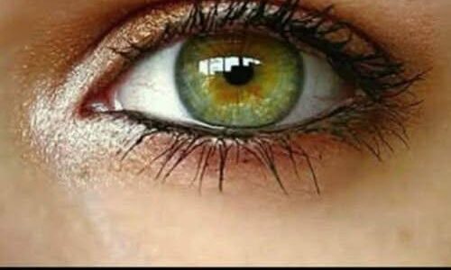 People with green eyes are special for these reasons with…