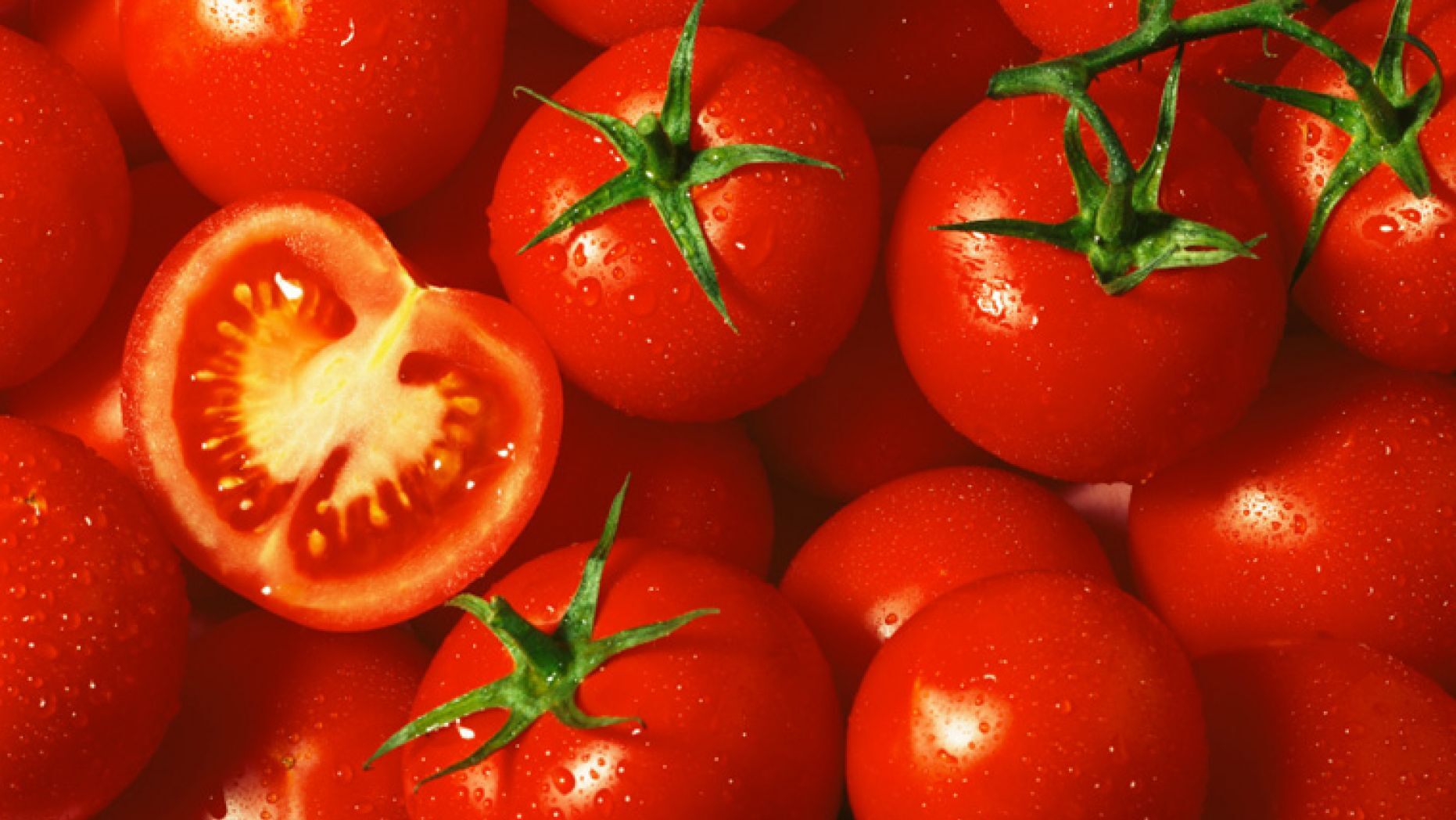 Eating tomatoes: an ally for your health and your kitchen