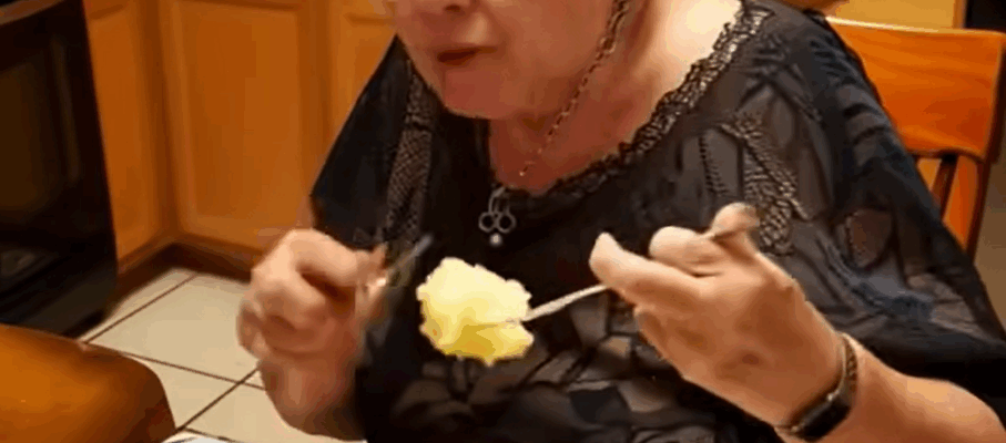 She Took My Dinner, Then Blamed Me Online — But the Internet Had My Back