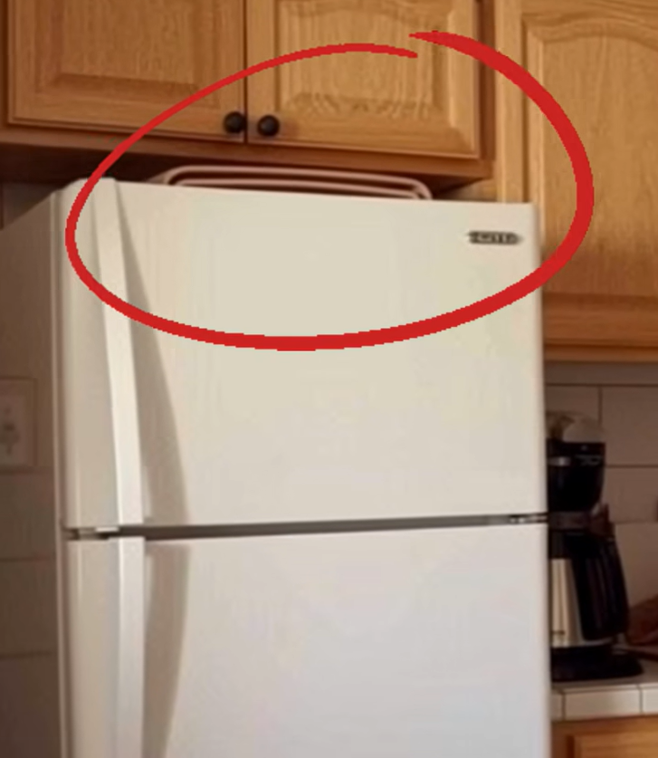 Most People Think These Cupboards Are Of No Use. Here’s How To Properly Use Them