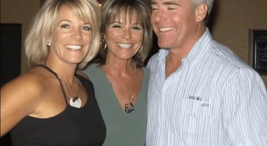School Reunion Rekindles Lost Connection After Decades-Old Misunderstanding