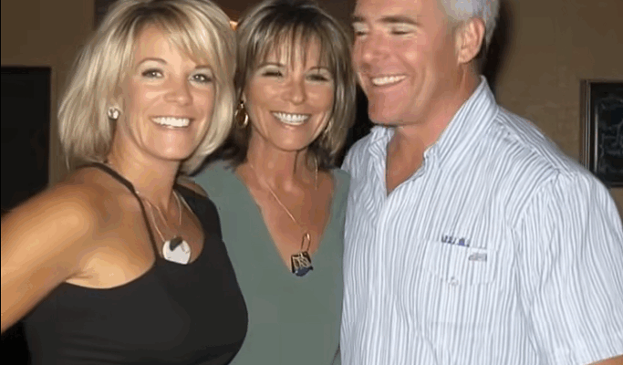 School Reunion Rekindles Lost Connection After Decades-Old Misunderstanding